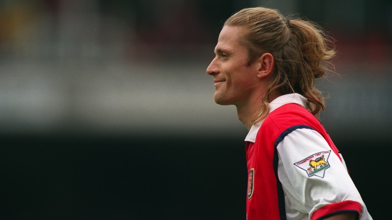 Cầu thủ Emmanuel Petit - Gã đấu sĩ hào hoa của bóng đá Pháp