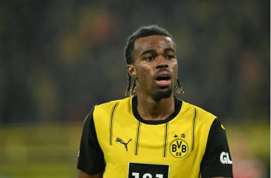 Carney Chukwuemeka - Thông tin cầu thủ Carney Chukwuemeka